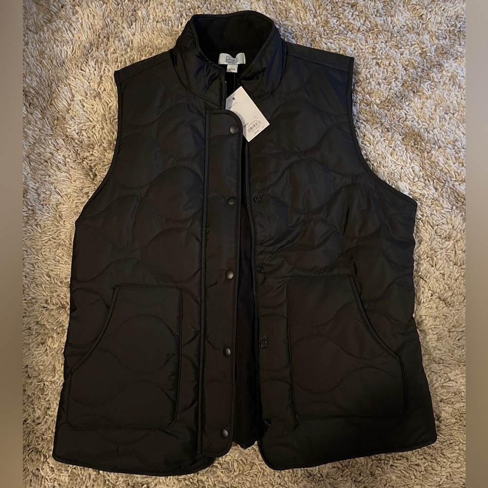 Croft & Borrow Black Quilted Vest